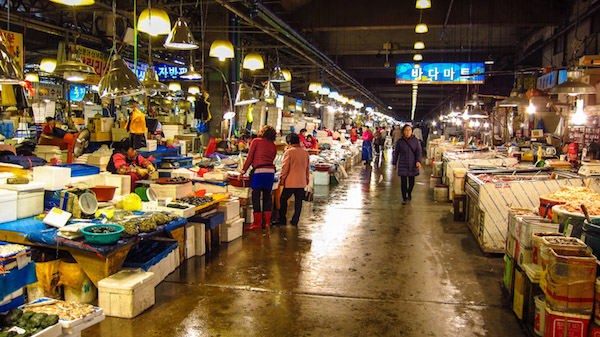 noryangjin fish market korea