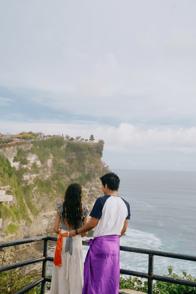 visiting Uluwatu temple after Bali beach wedding